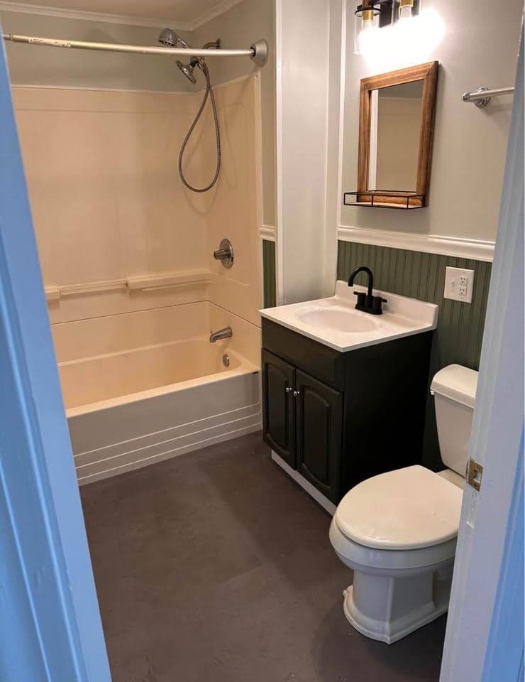706 Main Street — Unit 2 thumbnail 2