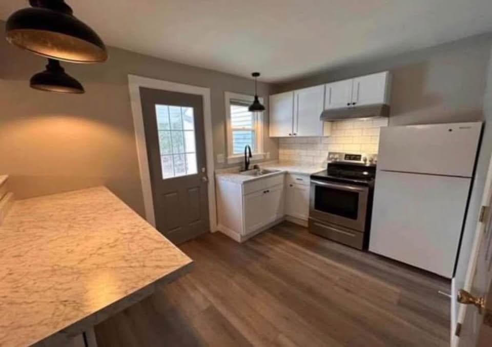 706 Main Street — Unit 3