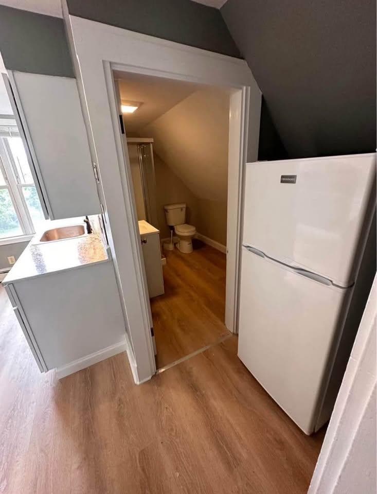 67 Oak Street — Unit 3 (3rd Floor) thumbnail 6