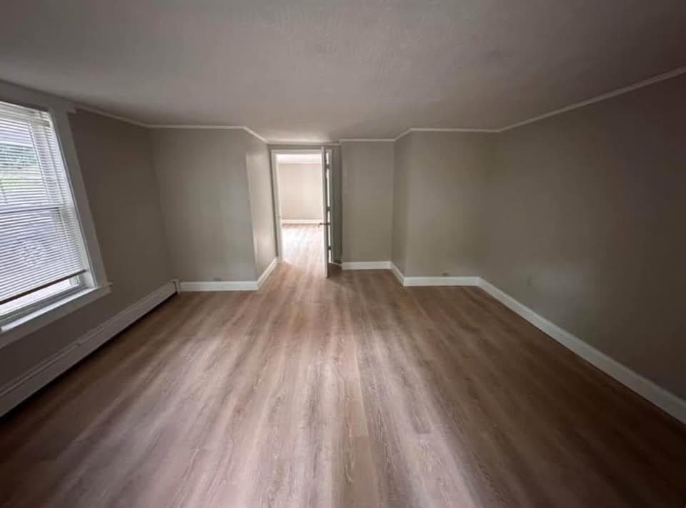 67 Oak Street — Unit 1 (1st Floor) thumbnail 2