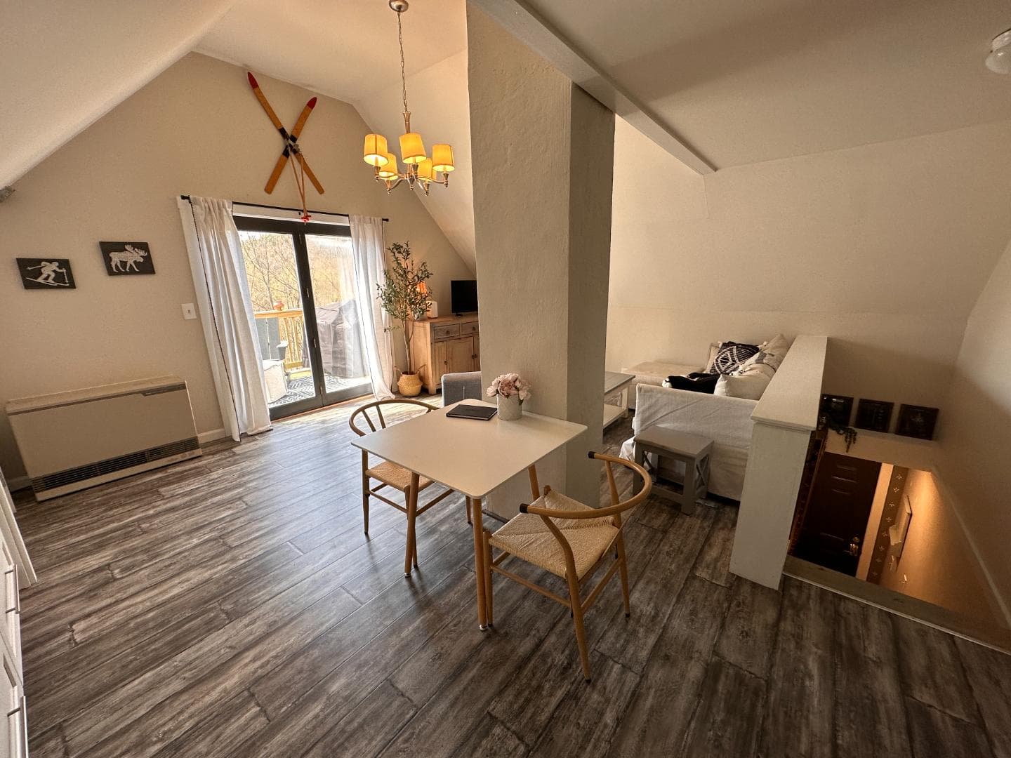 18 Alpine Court — Unit 3 thumbnail 4