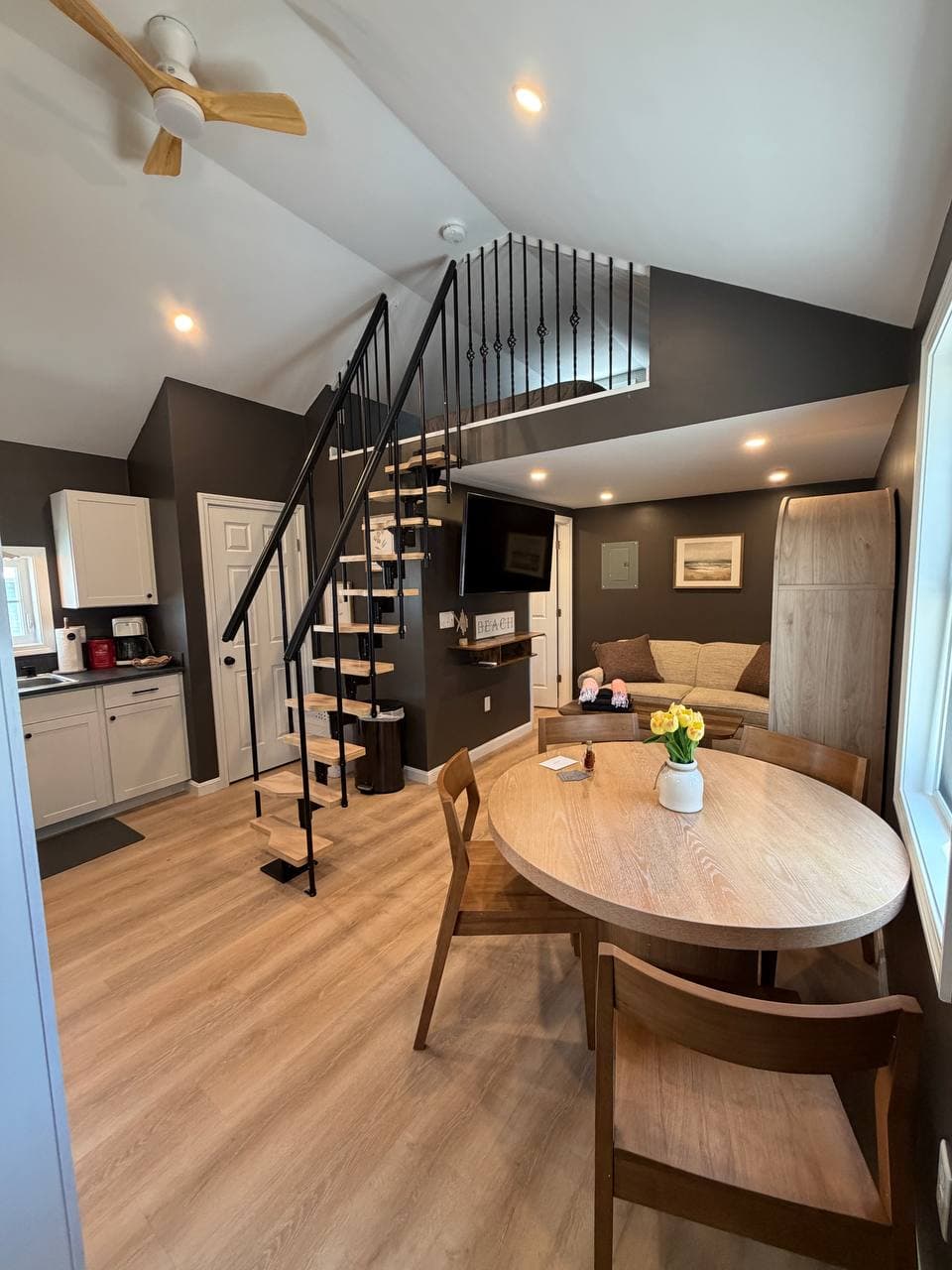 Coral Cottage - Tiny Home at Hampton Beach - Photo 1